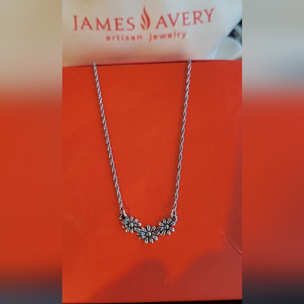 James Avery ☆ RETIRED ☆ Margarita Daisy Necklace ☆ EUC